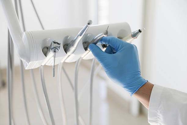 Professional Emergency Dentist technician working in Brown City, MI